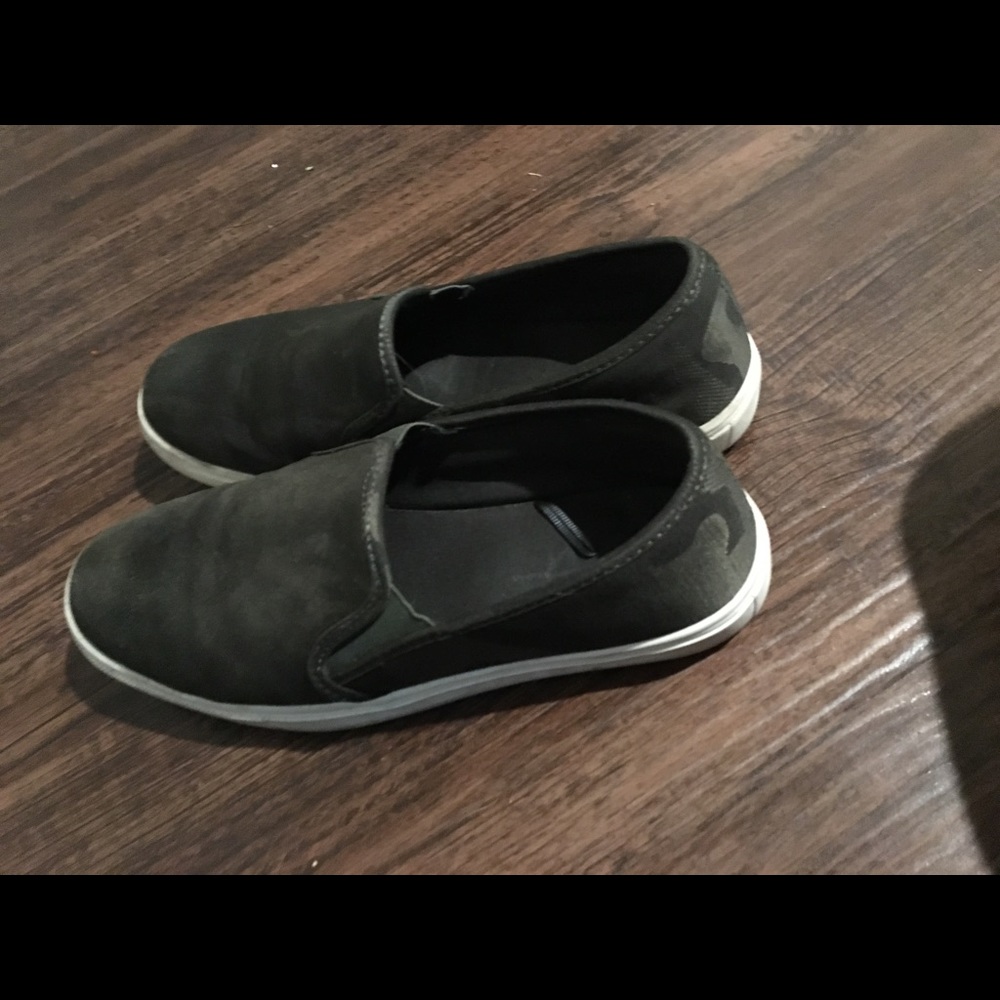 super cute camp slide ons